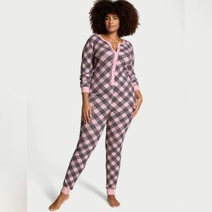 NWT Victoria's Secret Pink and Black Plaid Women's Pajama Onesie